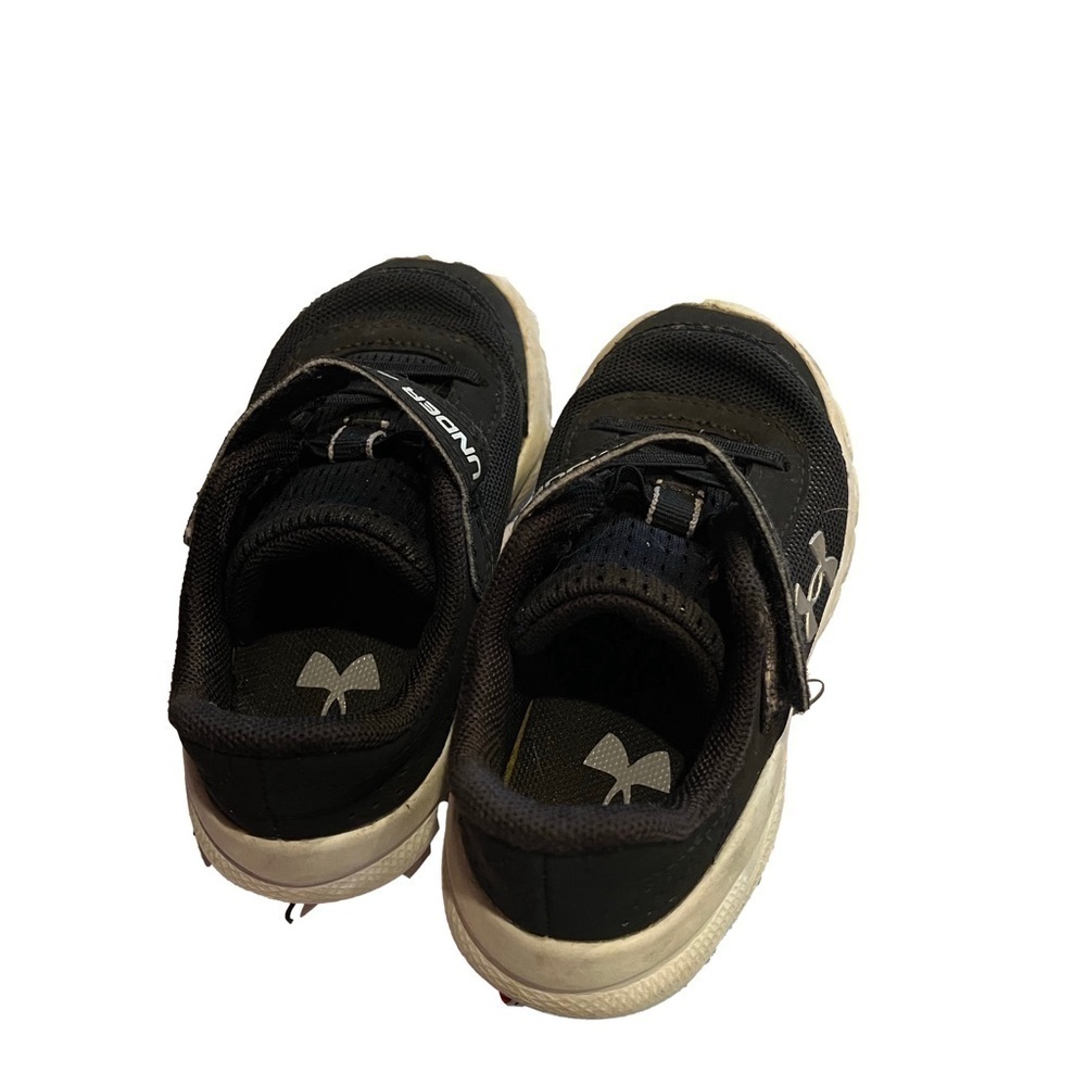 Toddler under amour sneakers